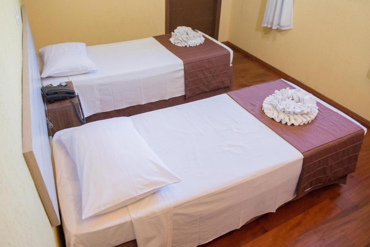 Hotel Iguacu Centro Фос-ду-Игуасу Экстерьер фото